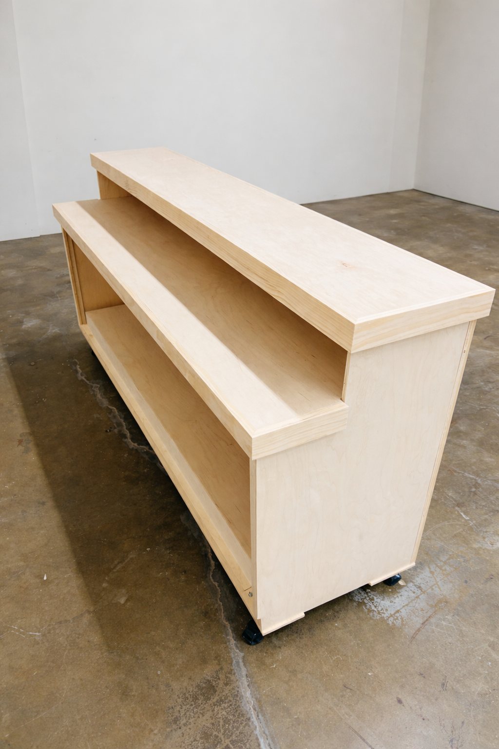 The Atlas Mobile Serving Bar