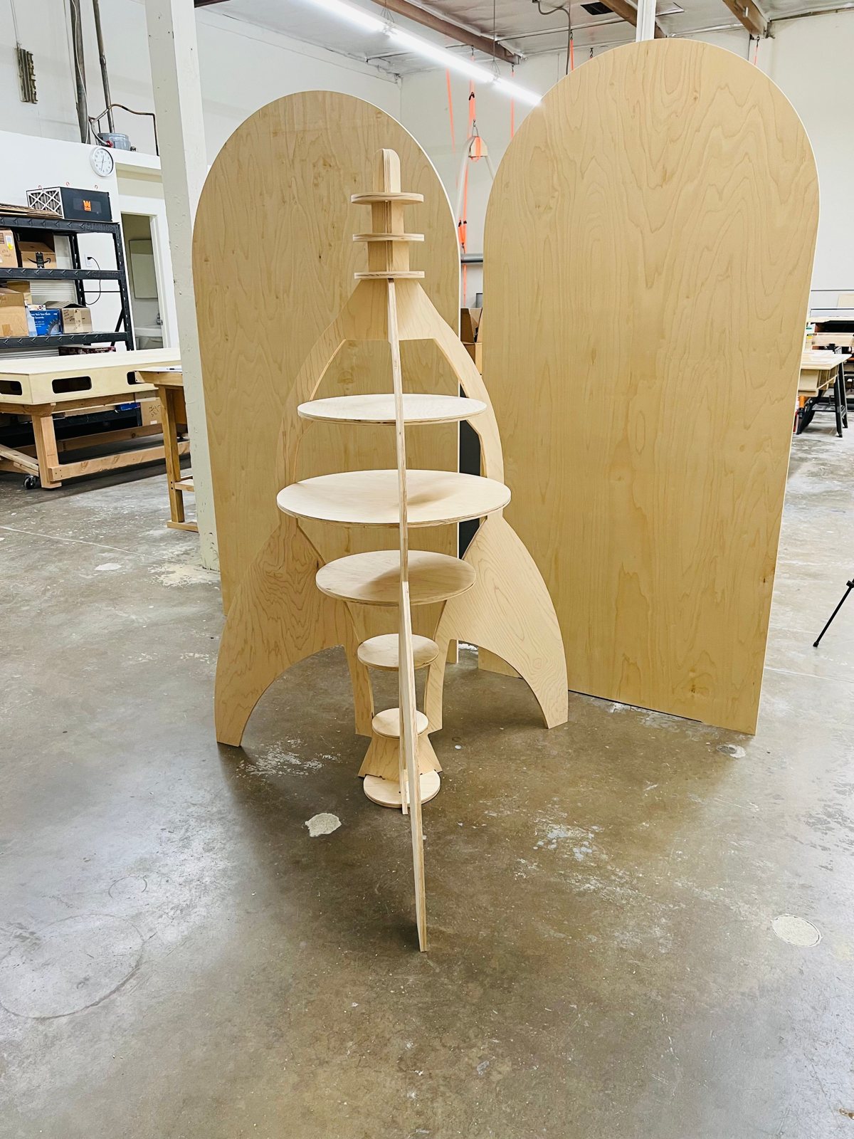 The Rocket Shelf – Collapsible Space-Themed Display