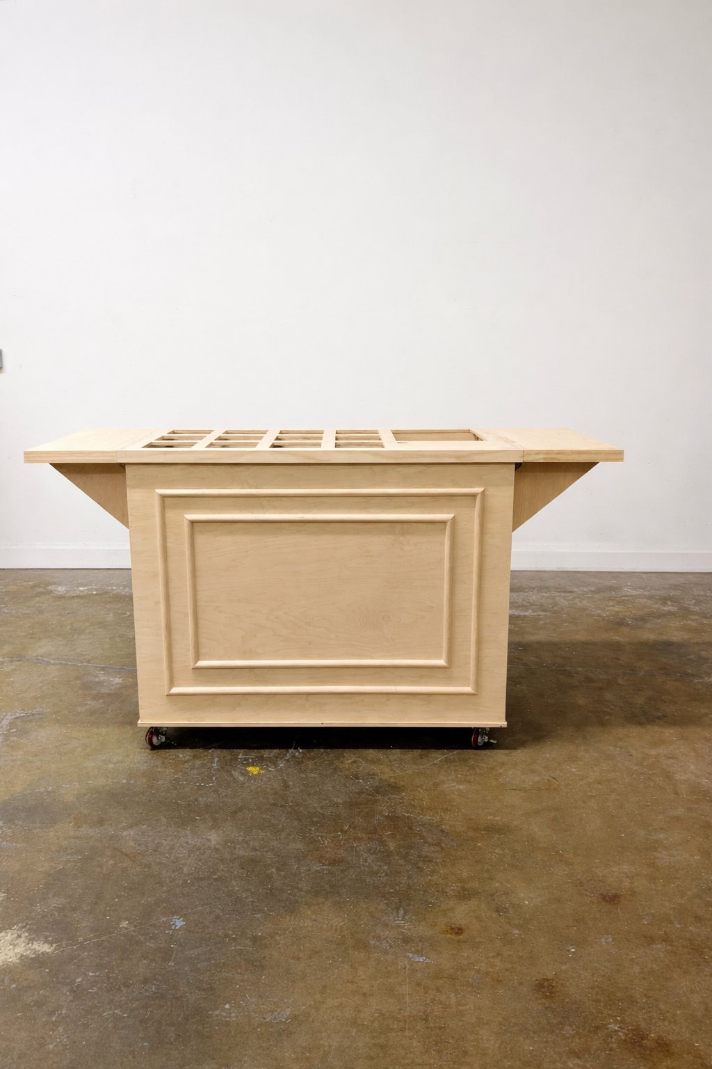The Maple Classic Charcuterie Cart