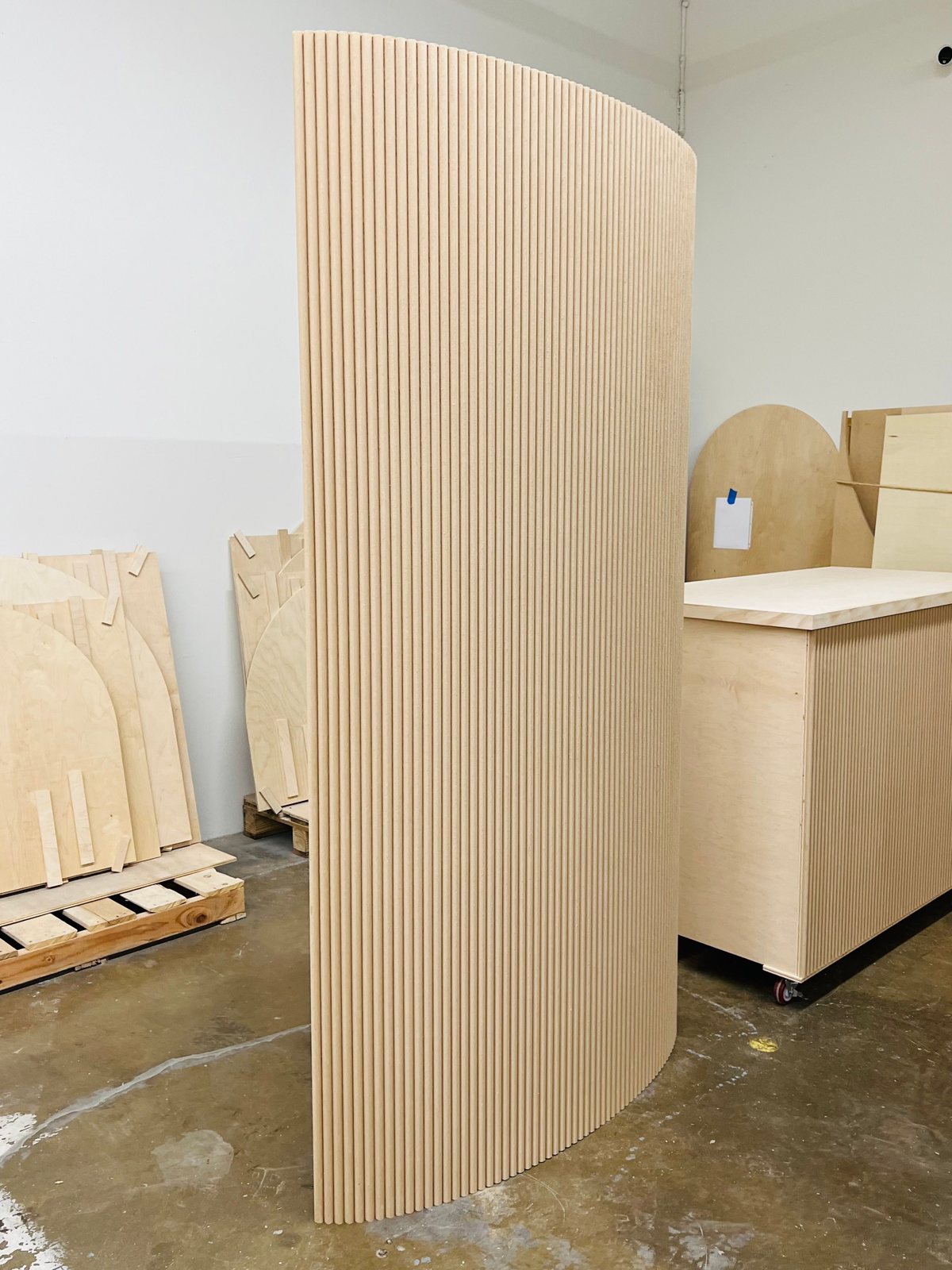8x4’ Curved Ripple