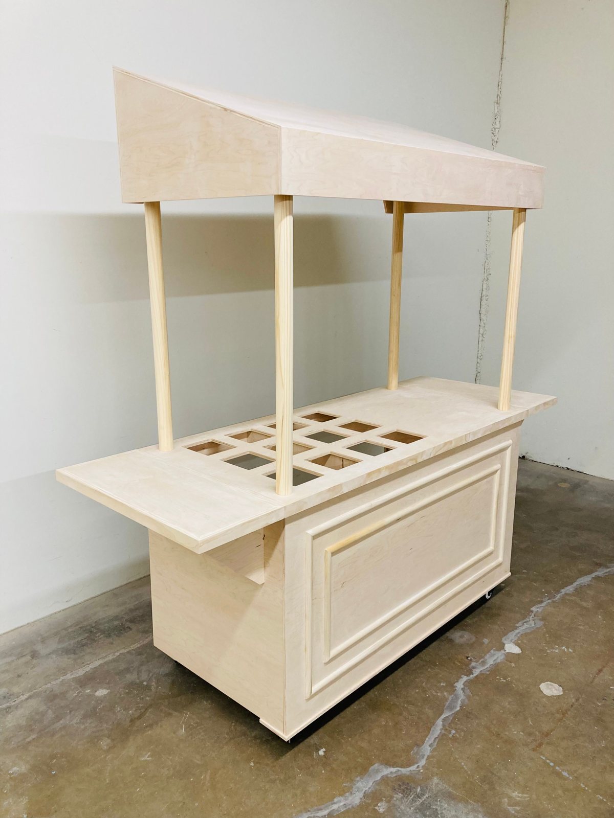The Pavilion Market Cart