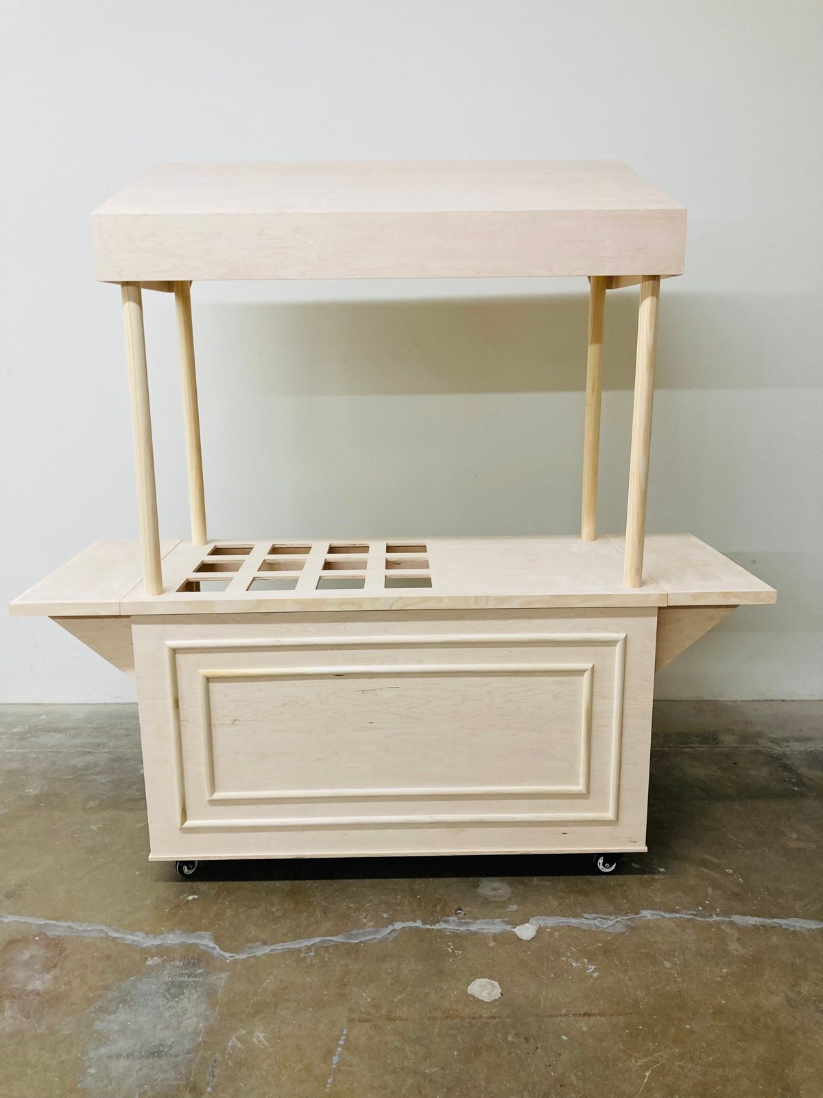 The Pavilion Market Cart