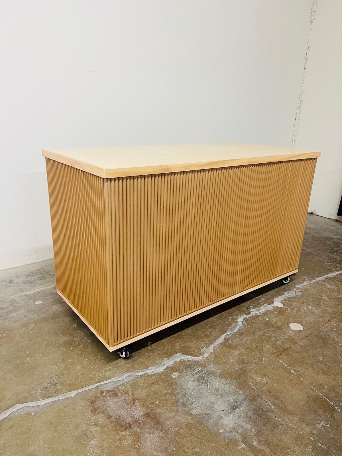 The Ripple Roast XL – Mobile Coffee and Event Cart with Shelving