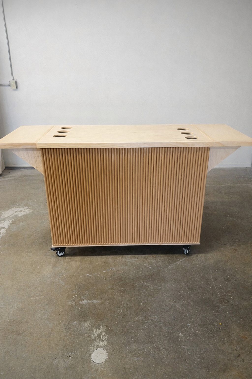 The Strata Mobile Bar