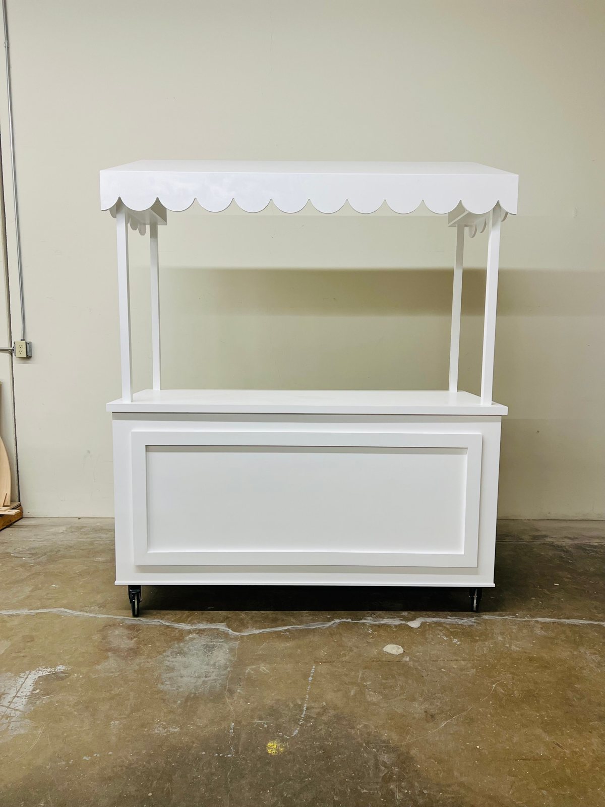 The Grand Market Cart